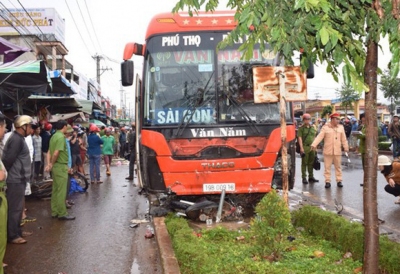 Tạm giữ tài xế xe khách gây tai nạn làm 5 người thương vong