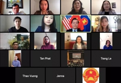 Gần 1.000 công dân, du học sinh Việt Nam tại Mỹ đăng ký về nước
